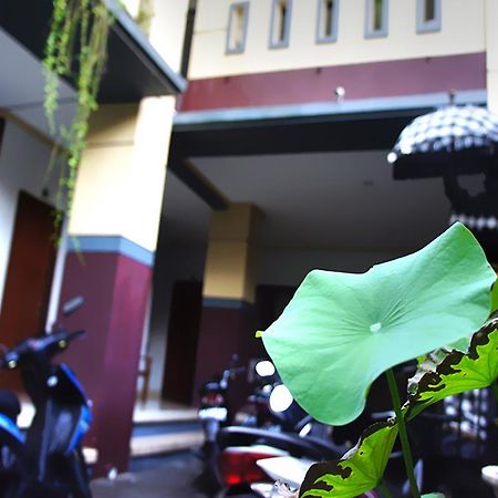 Graha Chania Legian Kuta  Luaran gambar