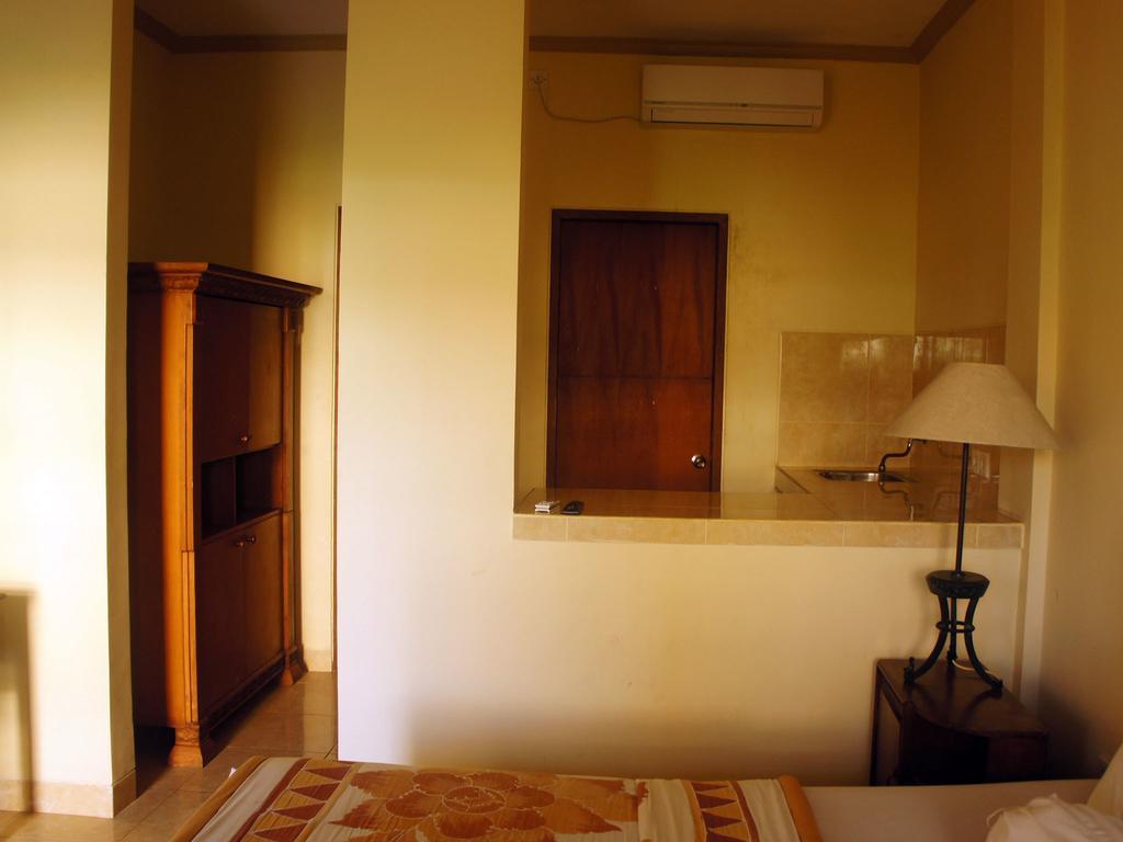 Graha Chania Legian Kuta  Luaran gambar