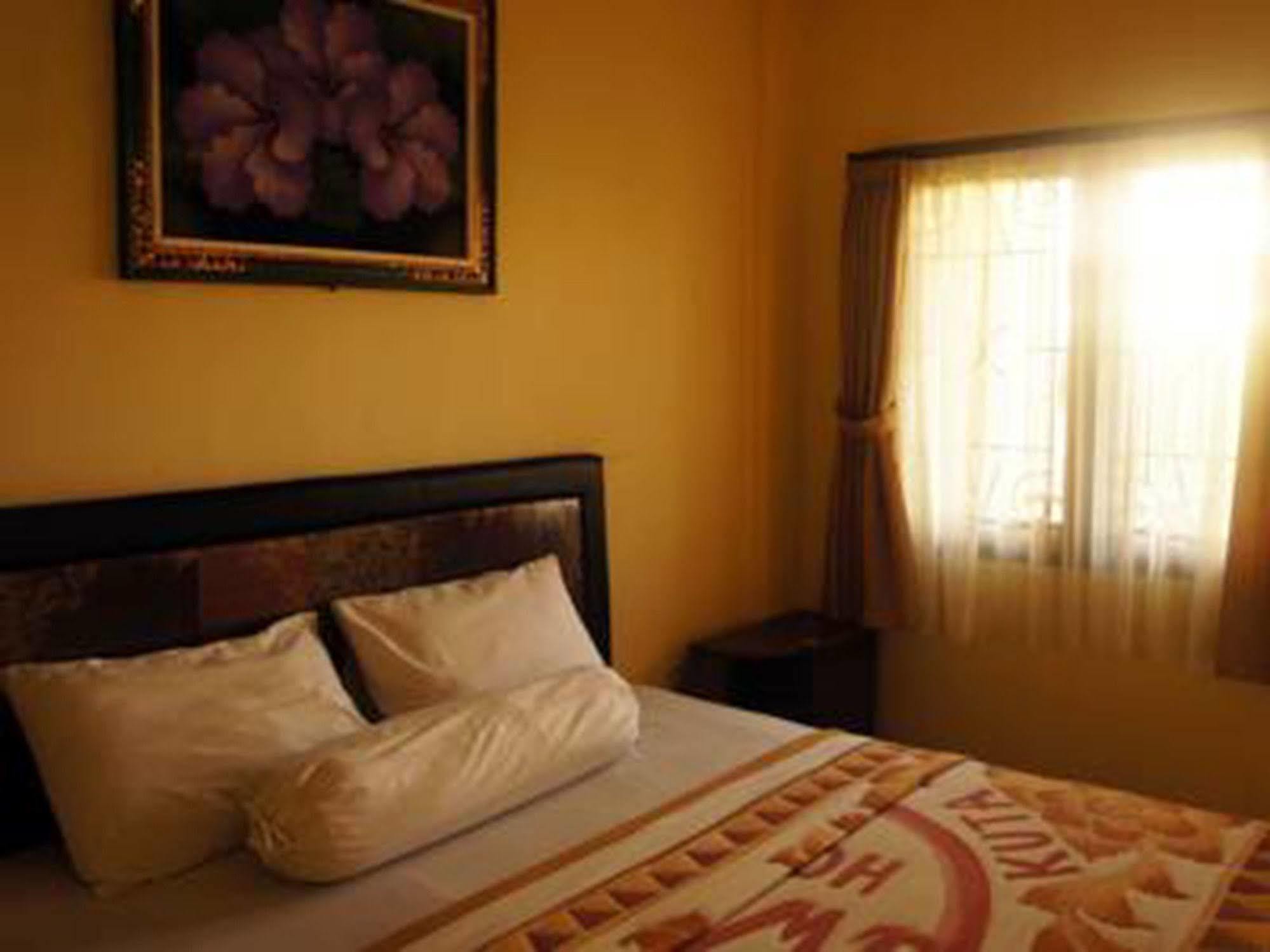 Graha Chania Legian Kuta  Luaran gambar